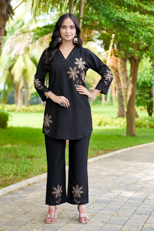 Black Floral Embroidered Kurta Pant Co-Ord Set