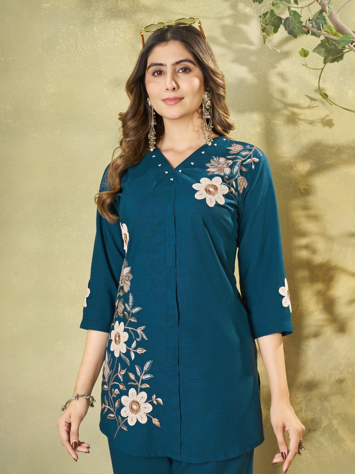 Teal Floral Embroidered V-Neck Kurta Pant Set for Women