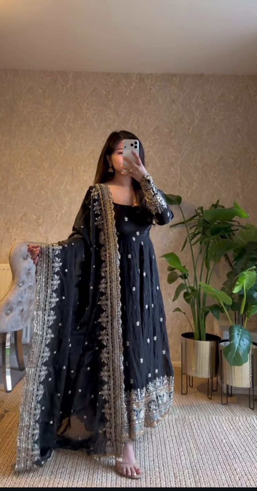 Noor-e-Siyah Black Embroidered Ethnic Suit Set with Dupatta